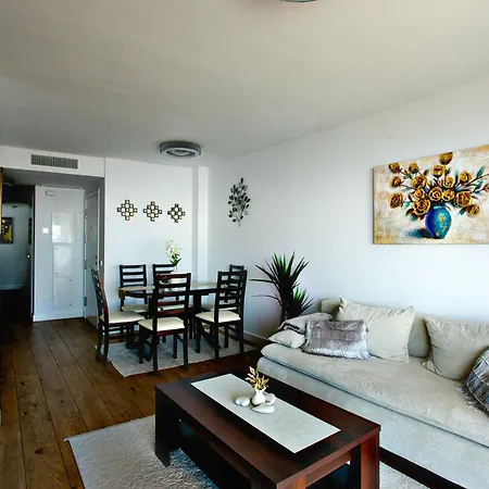 דירה South Facing Sea Views Isea טורוקס