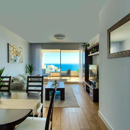 South Facing Sea Views Isea טורוקס